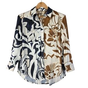 Anthropologie  boho Casual shirt with long flowering sleeves
